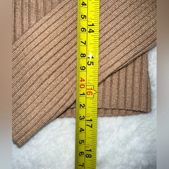 Aerie Ribbed Tan Cropped Cardigan - Picture 4 of 6